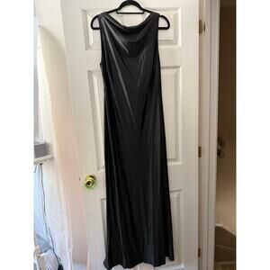 Beautiful Long Black Fitted OYS Dress With Low Back NWOT Size Large